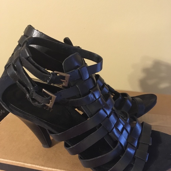 Shoes - Picture 2 of 3